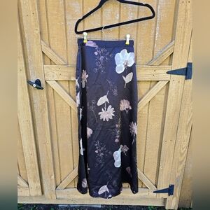 Star City Clothing Co Silk Floral Skirt Vintage Size 5
